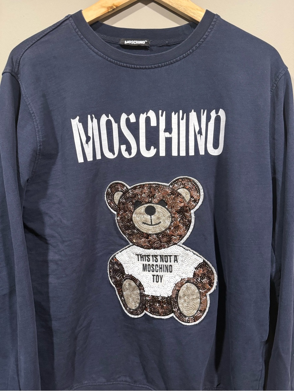 Moschino Men's Navy sequined this is not moschino Logo Sweatshirt - Picture 2 of 7
